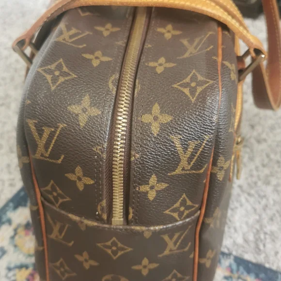 Louis Vuitton Monogram Canvas City Size GM - Picture 4 of 14